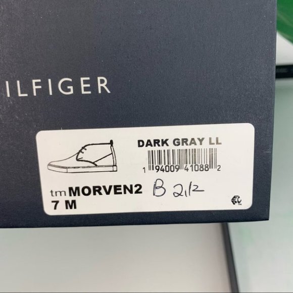 Tommy Hilfiger Men Morven2 Faux-Leather Chukka - Picture 12 of 13